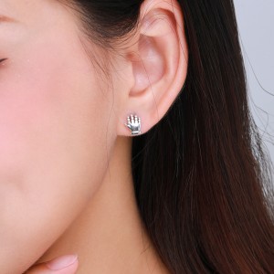 925 Sterling Silver Hand Stud Earring 40200122