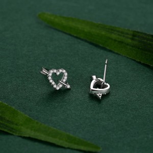 Sterling Silver Zirconia Heart Arrow Stud Earrings 40200191 Sterling Silver Zirconia Heart Arrow Stud Earrings 40200191