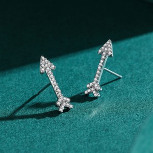 Sterling Silver Zirconia Love Arrow Stud Earrings 40200202 Sterling Silver Zirconia Love Arrow Stud Earrings 40200202