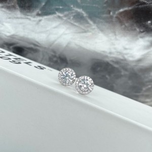 Shiny Zirconia Stud Earring 40200250 Shiny Zirconia Stud Earring 40200250