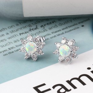Vintage Flower White Opal Stud Earring 40200257 Vintage Flower White Opal Stud Earring 40200257