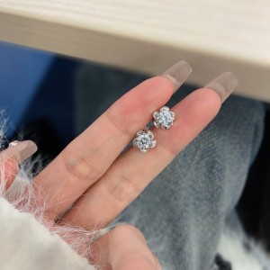 Sparkle Zirconia Flower Stud Earring 40200260 Sparkle Zirconia Flower Stud Earring 40200260