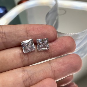 5A Square Zirconia Stud Earring 40200285 5A Square Zirconia Stud Earring 40200285