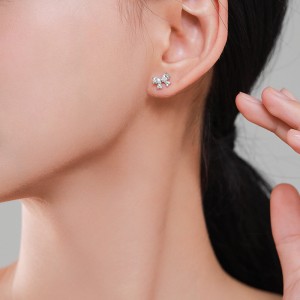 Lovely Zirconia Bow Stud Earring 40200305