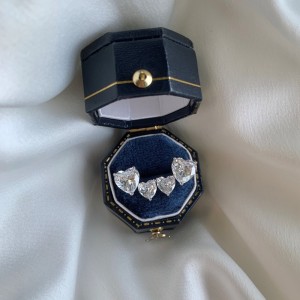 Shiny Double Heart Zirconia Wedding Stud Earring 40200320 Shiny Double Heart Zirconia Wedding Stud Earring 40200320