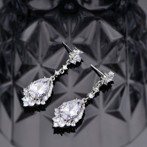 8A Tanzanite Blue Waterdrop Zirconia Party Stud Earring 40200396 8A Tanzanite Blue Waterdrop Zirconia Party Stud Earring 40200396