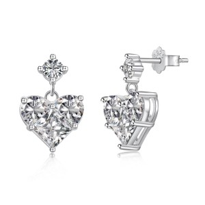 Sparkle Zirconia Heart Stud Earring 40200401 Sparkle Zirconia Heart Stud Earring 40200401