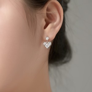 Sparkle Zirconia Heart Stud Earring 40200401 Sparkle Zirconia Heart Stud Earring 40200401