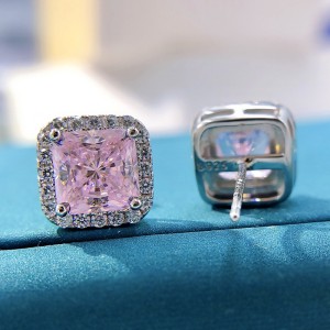 8A Square Zirconia Stud Earring 40200429