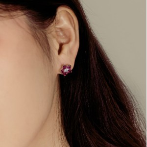 Sparkle Zirconia Flower Stud Earring 40200437