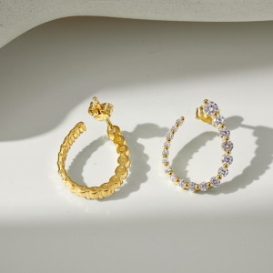 U Shape Zirconia Geometric Stud Earring 40200508
