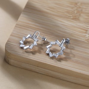 925 Sterling Silver Geometric Zirconia Stud Earring 40200517
