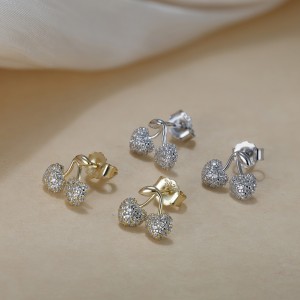 S925 Sweet Zirconia Cherry Stud Earring 40200527