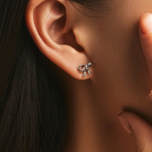 S925 Vintage Zirconia Bow Stud Earring 40200543