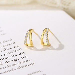 925 Sterling Silver Triangle Zirconia Stud Earring 40200552