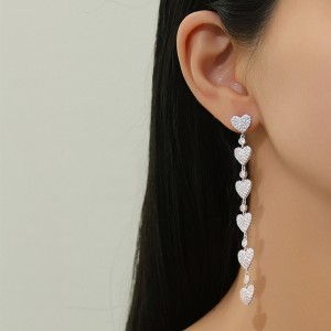 925 Sterling Silver Asymmetric Heart Tassel Stud Earring 40200565 925 Sterling Silver Asymmetric Heart Tassel Stud Earring 40200565