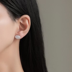 925 Sterling Silver Oval Pave CZ Stud Earring 40200586 925 Sterling Silver Oval Pave CZ Stud Earring 40200586