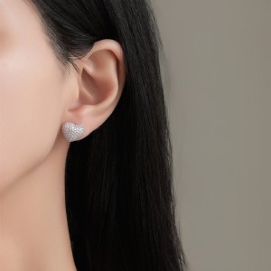925 Sterling Silver Pave Heart CZ Stud Earring 40200587
