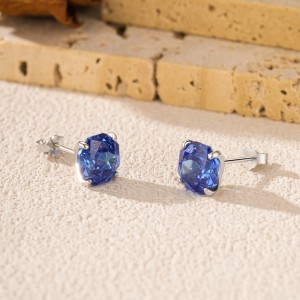 925 Sterling Silver Royal Blue Octagon Rose Cut Stud Earring 40200612