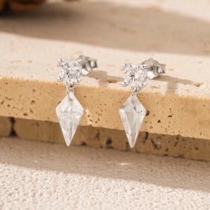 925 Sterling Silver Kite CZ Drop Earring 40200616