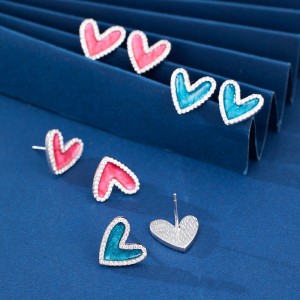 925 Sterling Silver Enamel Glitter Heart Stud Earring 40200621