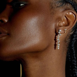 925 Sterling Silver Pave CZ Irregular Circle Stud Earring 40200628