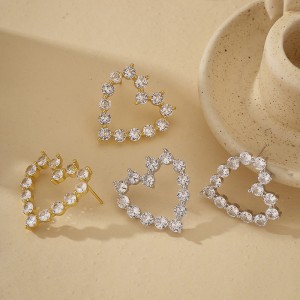 925 Sterling Silver Micro-Pave CZ Heart Stud Earring 40200635