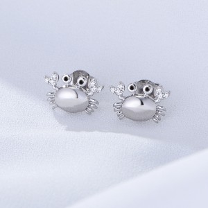 925 Sterling Silver CZ Nautical Crab Stud Earrings 40200638