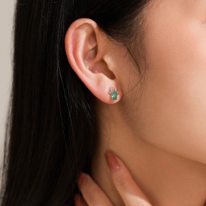 925 Sterling Silver Paraiba Blue Christmas Reindeer Stud Earring 40200647 925 Sterling Silver Paraiba Blue Christmas Reindeer Stud Earring 40200647