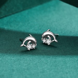 925 Sterling Silver Cute Animal Dolphin Stud Earring 40200671