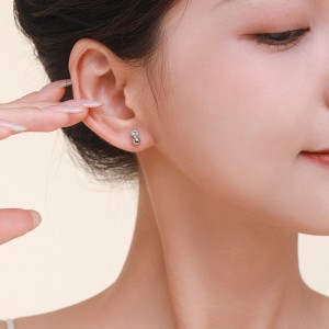 925 Sterling Silver Bubble CZ Stud Earring 40200674