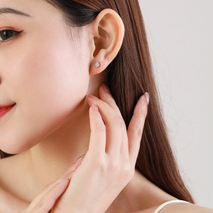 925 Sterling Silver Classic Teardrop CZ Stud Earring 40200683