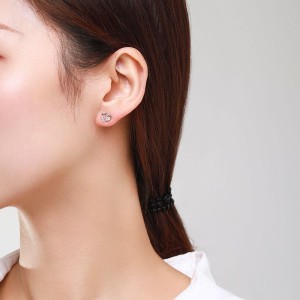 925 Sterling Silver Heart Minimalist CZ Stud Earring 40200684