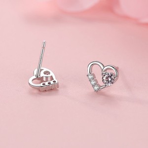 925 Sterling Silver Heart Minimalist CZ Stud Earring 40200684