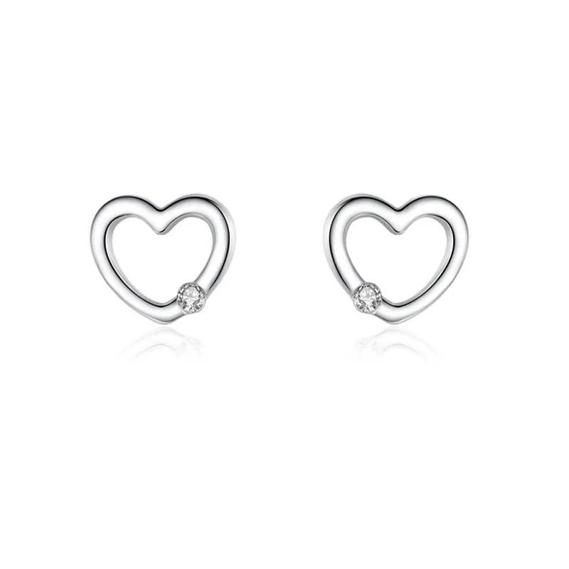 Wholesale 925 Sterling Silver Minimalist Heart CZ Stud Earring 40200685