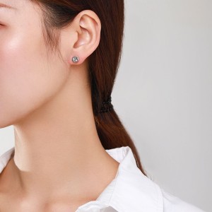 925 Sterling Silver Bubble CZ Stud Earring 40200689