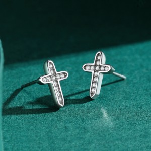 925 Sterling Silver Cross CZ Stud Earring 40200691