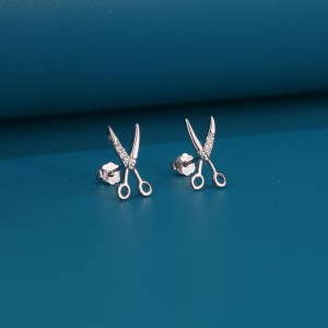 925 Sterling Silver Scissor-Shaped Zircon Stud Earring 40200702
