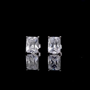 925 Sterling Silver Rectangular Zircon Stud Earring 40200704 925 Sterling Silver Rectangular Zircon Stud Earring 40200704