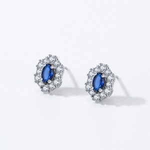 925 Sterling Silver Blue Sapphire Oval Zircon Stud Earring 40200710