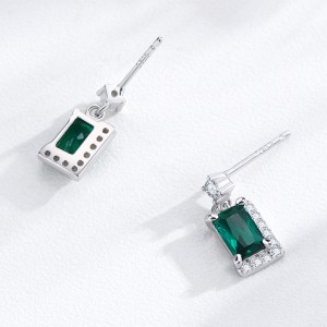 925 Sterling Silver Green Emerald-Cut Zircon Stud Earring 40200715 925 Sterling Silver Green Emerald-Cut Zircon Stud Earring 40200715