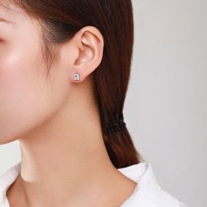 925 Sterling Silver Sugar Cube Zircon Stud Earring 40200724