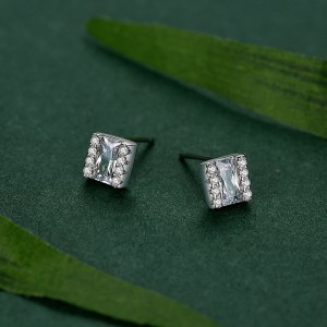 925 Sterling Silver Sugar Cube Zircon Stud Earring 40200724