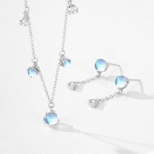 925 Sterling Silver Moonstone Tassel Dangle Stud Earring 40200730