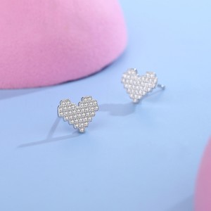 925 Sterling Silver Full Zircon Heart Stud Earring 40200733