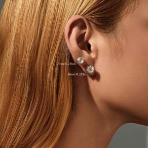 925 Sterling Silver White Fireworks Cut Stud Earrings 40200754