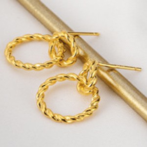 Knited Double Circles Stud Earring 40400029 Knited Double Circles Stud Earring 40400029