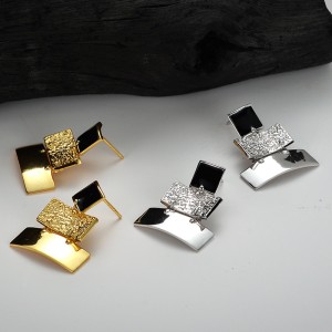 Geometric 3 Tones Layers Stud Earring 40400056 Geometric 3 Tones Layers Stud Earring 40400056