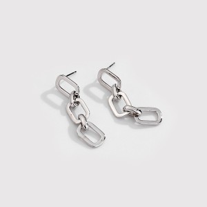 Hollow Leaves C Shape Stud Earring 40400069 Hollow Leaves C Shape Stud Earring 40400069