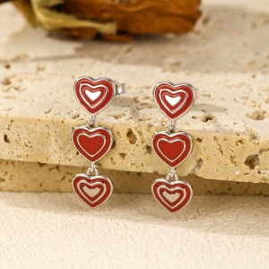 S925 Lovely Enamel Heart Stud Earring 40400088